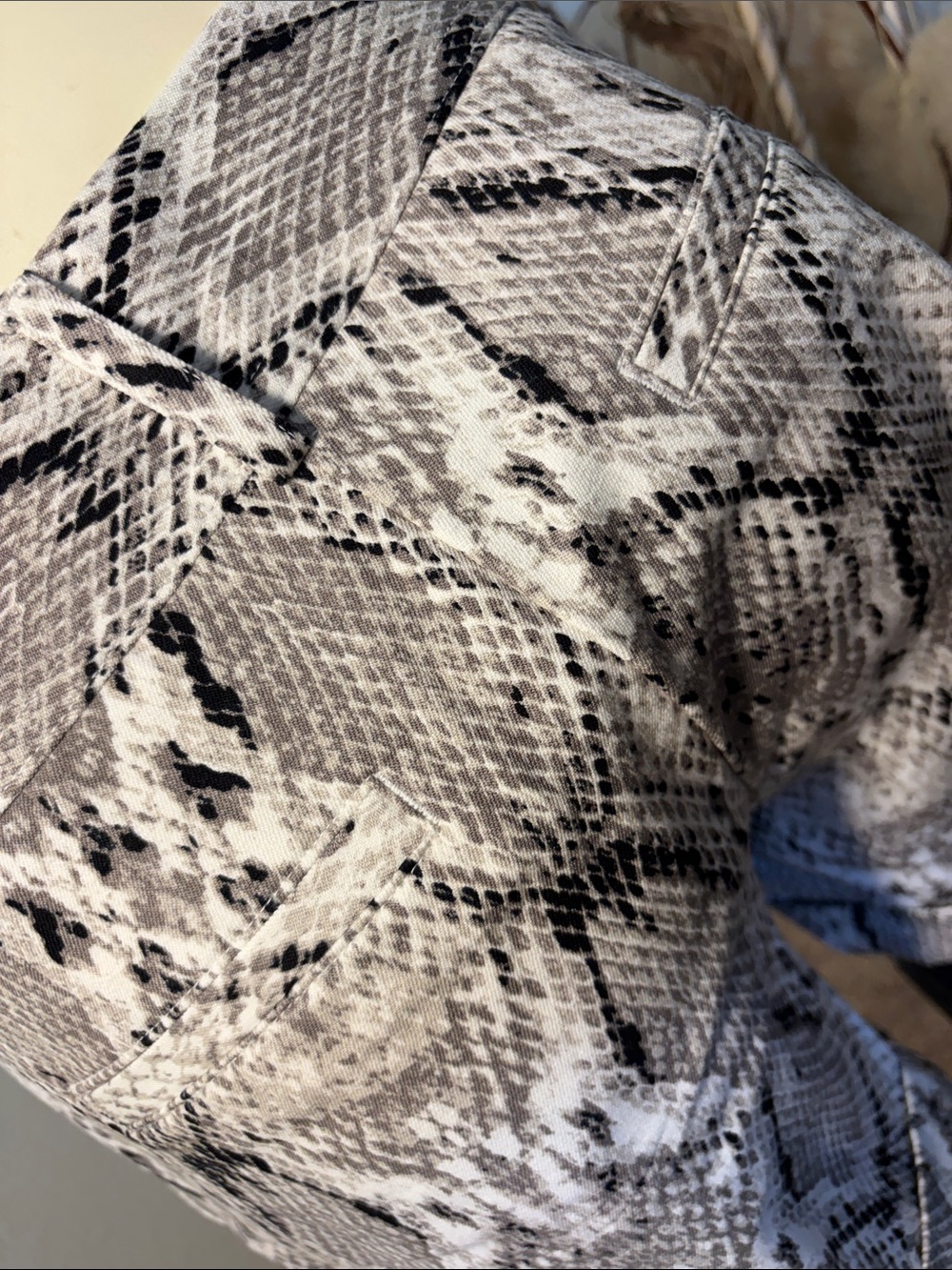 *Snake Print Women’s Shorts - Neutral - Picture 4 of 8